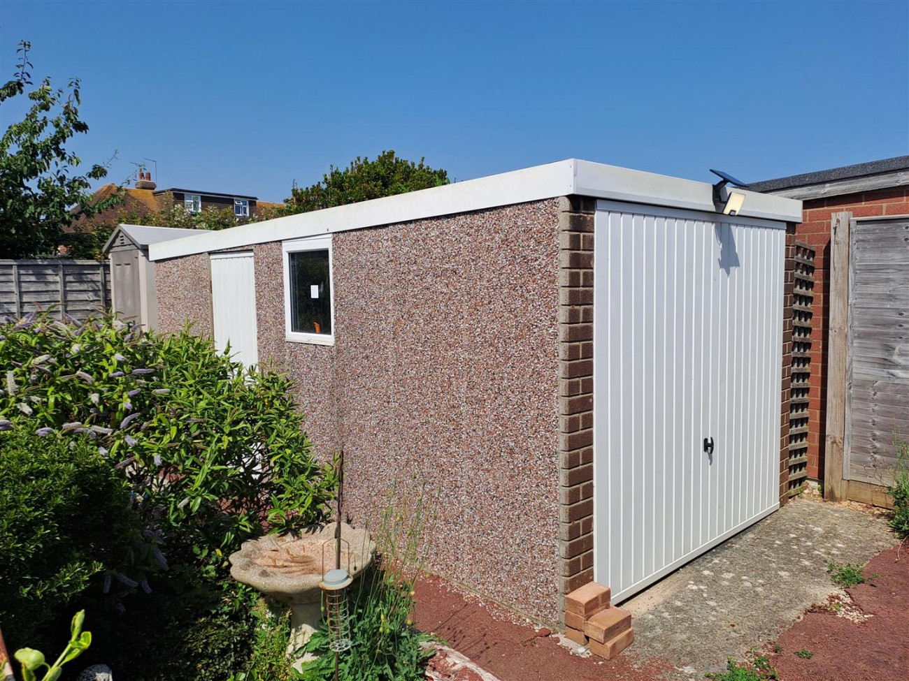 Detached Garage