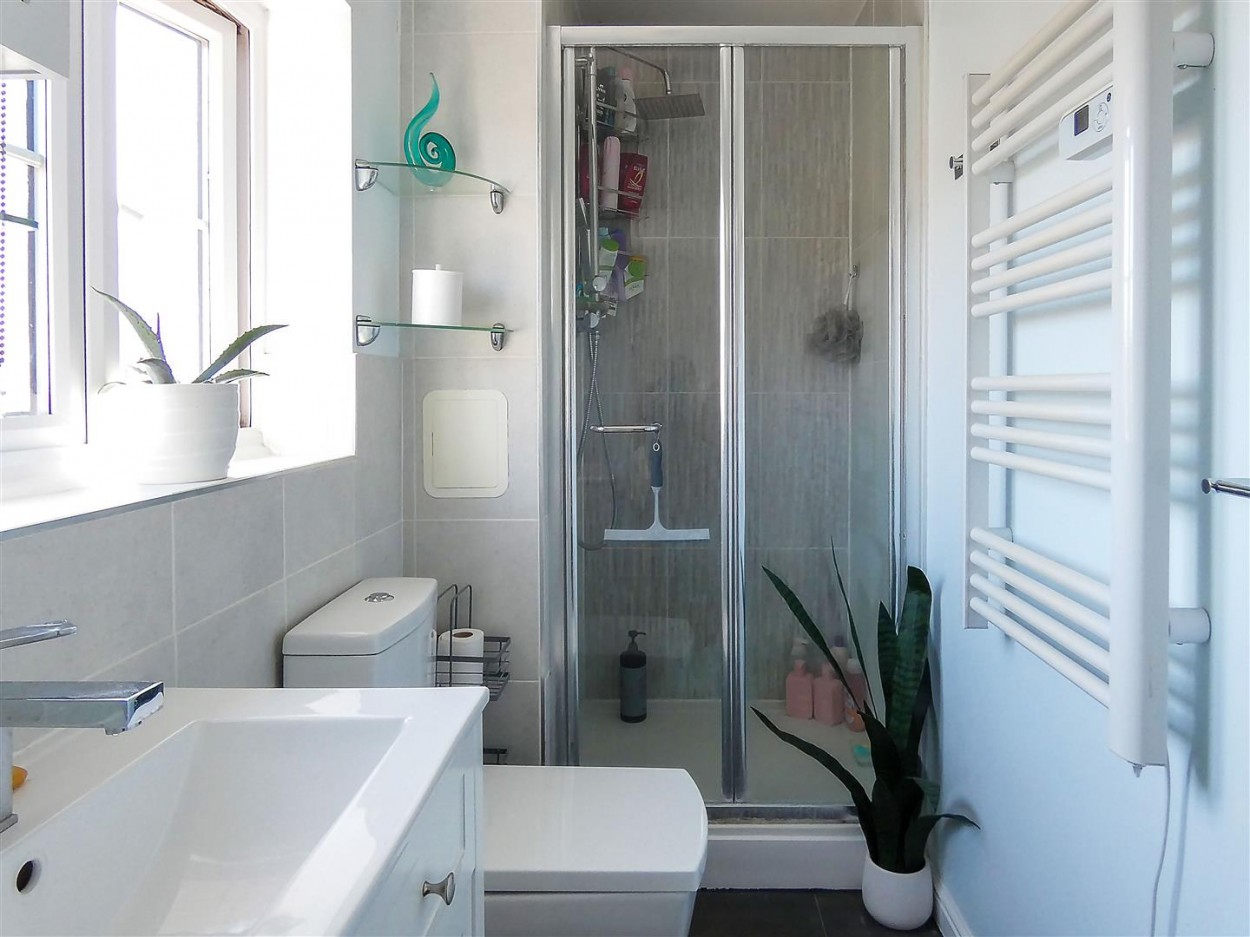 En Suite Shower Room