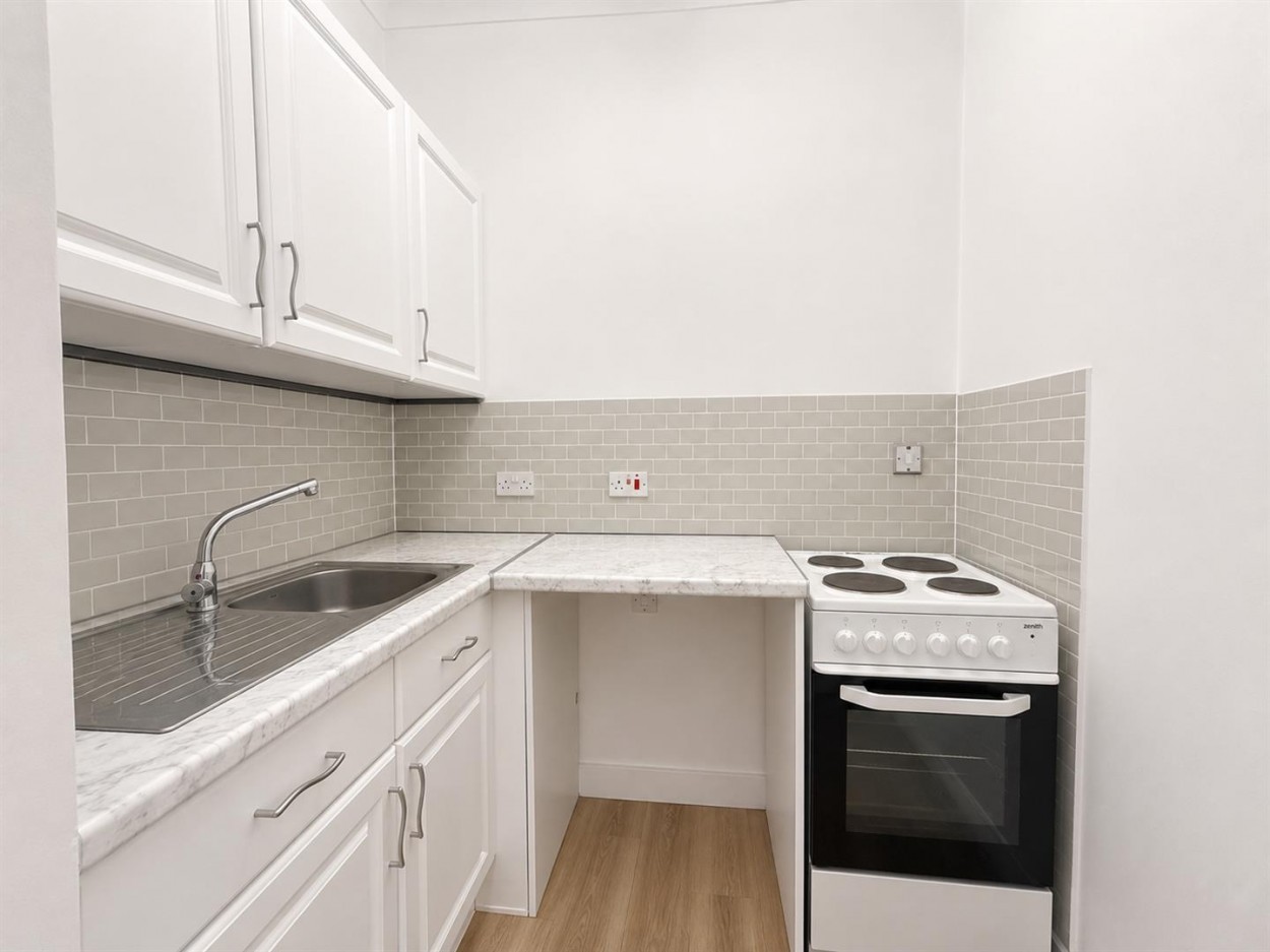 Kitchen 1.png