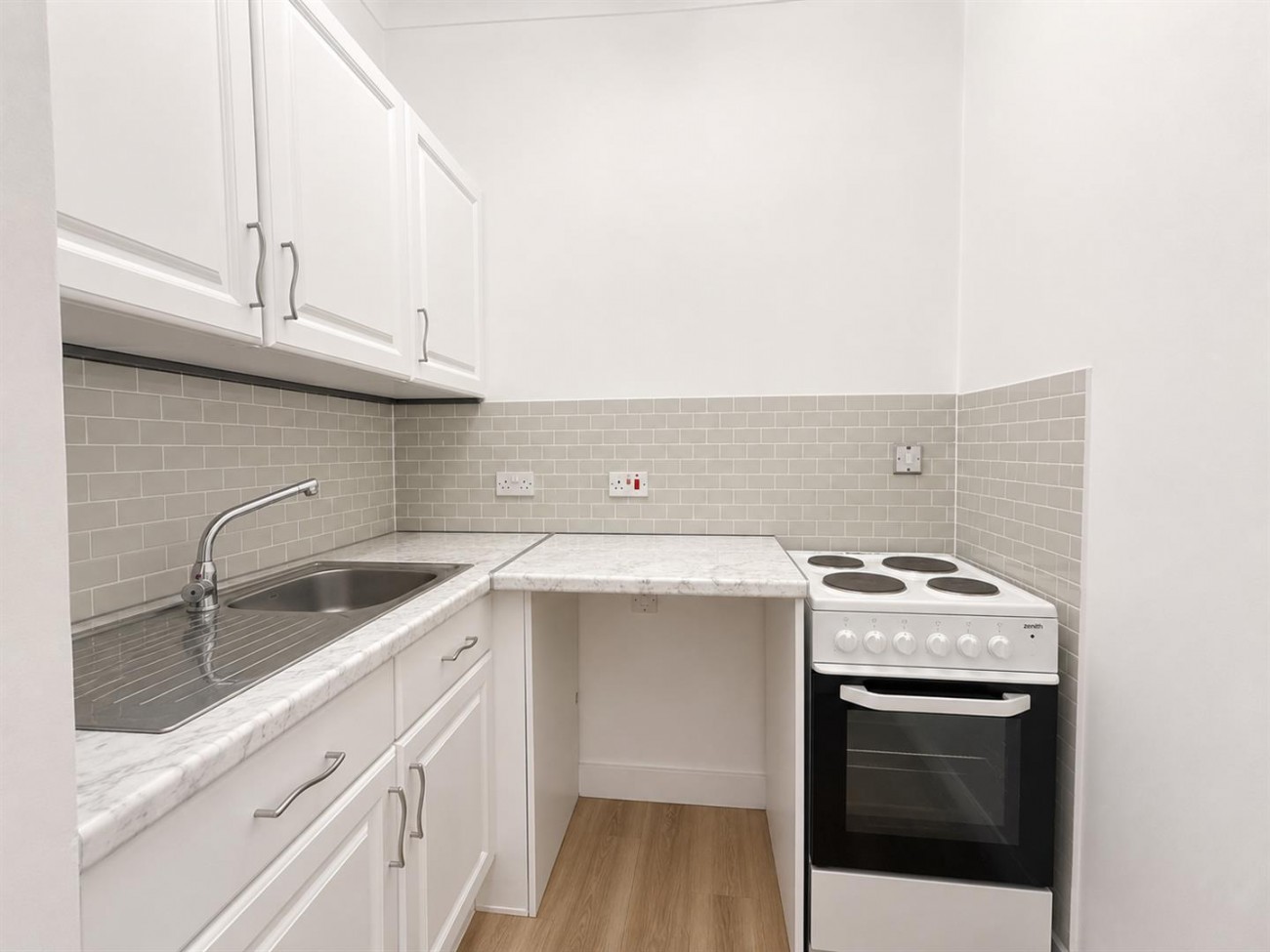 Kitchen 1.png