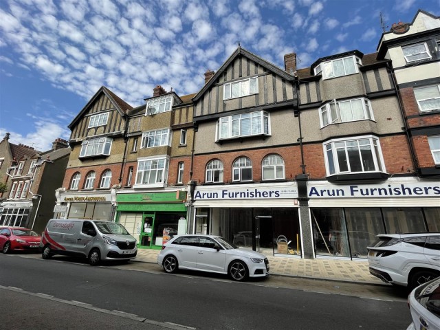 Beach Road, Littlehampton