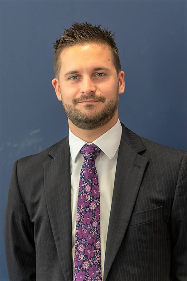 Richard Stern MNAEA, Senior Valuer
